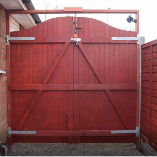 How I Made & Fitted our DIY Double Wooden Gates