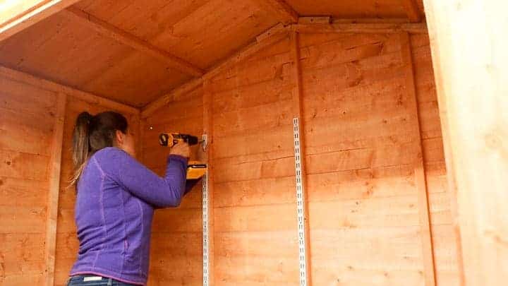 screwing on wickes' twin slot shelf track