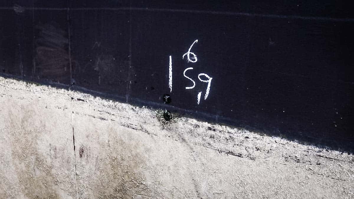 Chalk numbers on a hull after survey